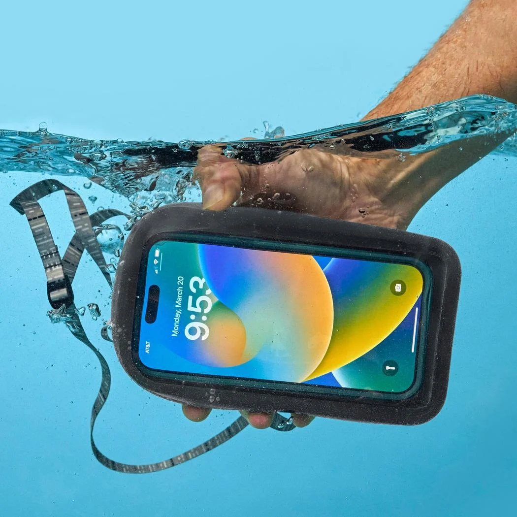 Nite Ize RunOff Waterproof Phone Case Plus