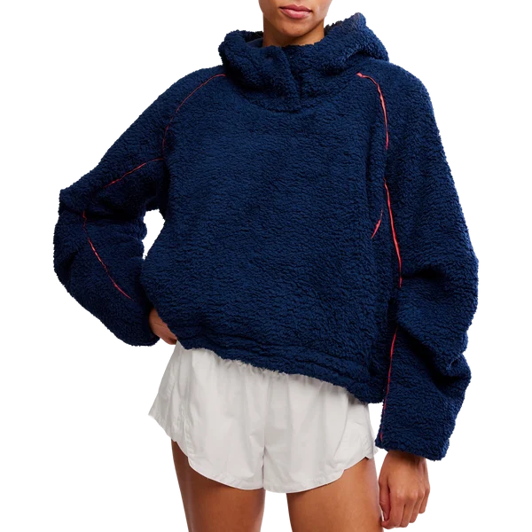 Women's Free Flow Fleece